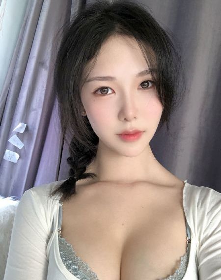 日产久久久久久_4K天堂在线